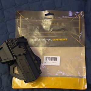 Black Holster 320‎ Holster